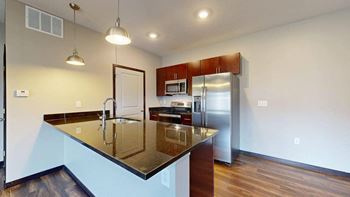 Grant - 1 bedroom - #123